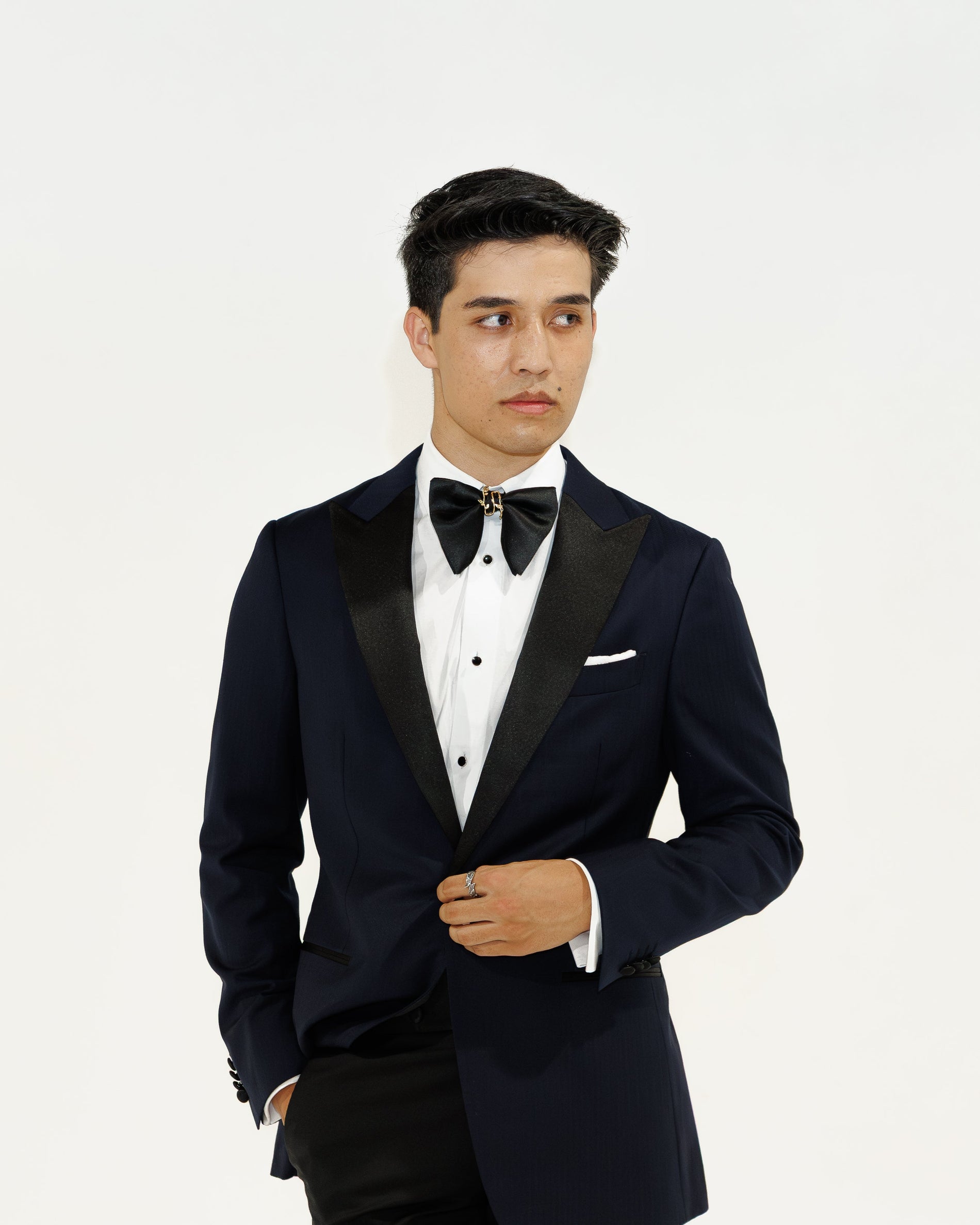 How Should a Suit Fit? A Brisbane Tailor's Complete Guide